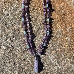 Handcrafted Genuine Stone Pendent Necklace